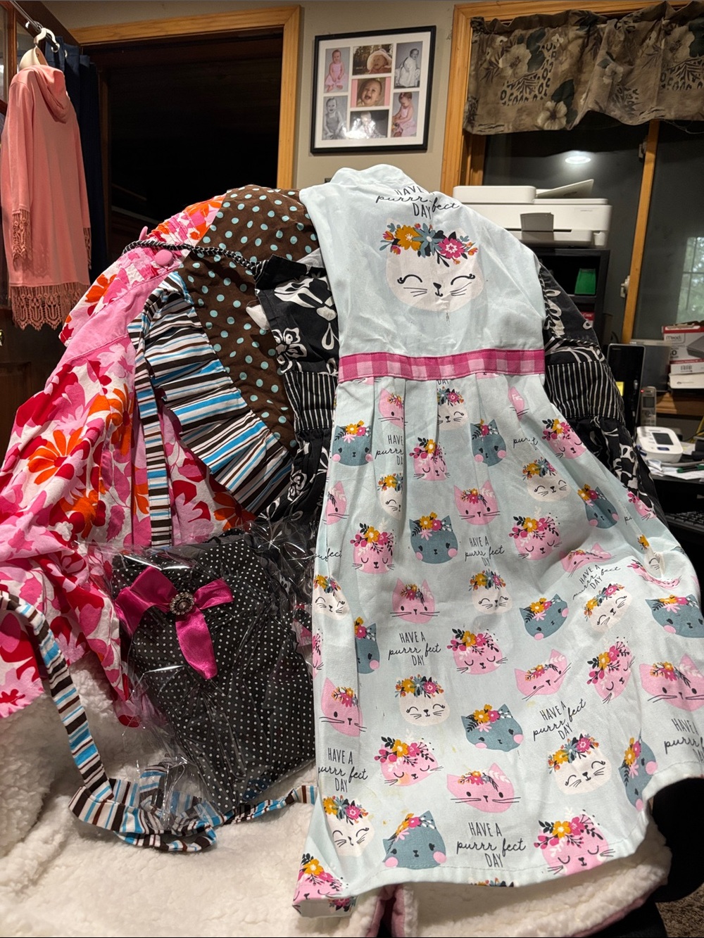 Bundle of 5 cute aprons
